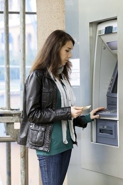 Geld pinnen in Praag