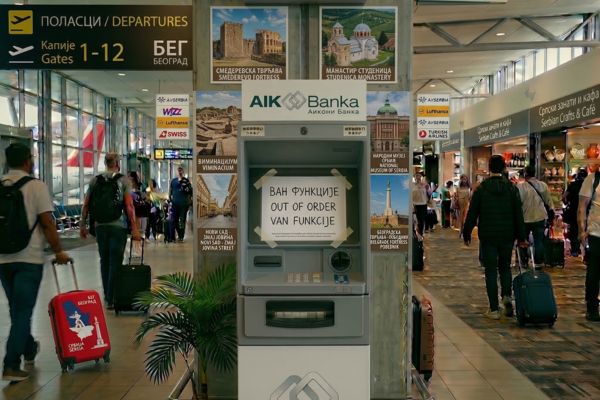 Pinstoring in Servië